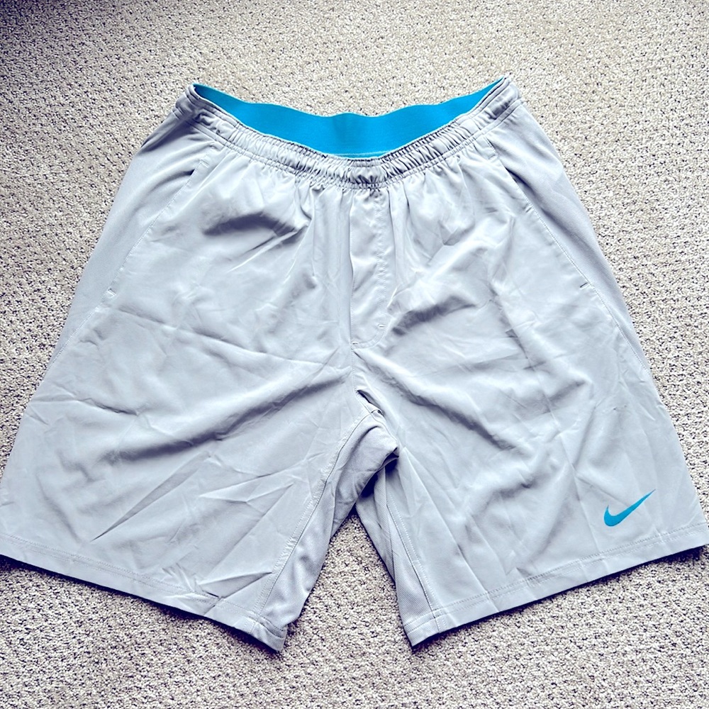 EUC Men’s Nike Dri-Fit Grey Shorts. Size XL